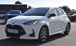 Toyota YARIS Photo 8
