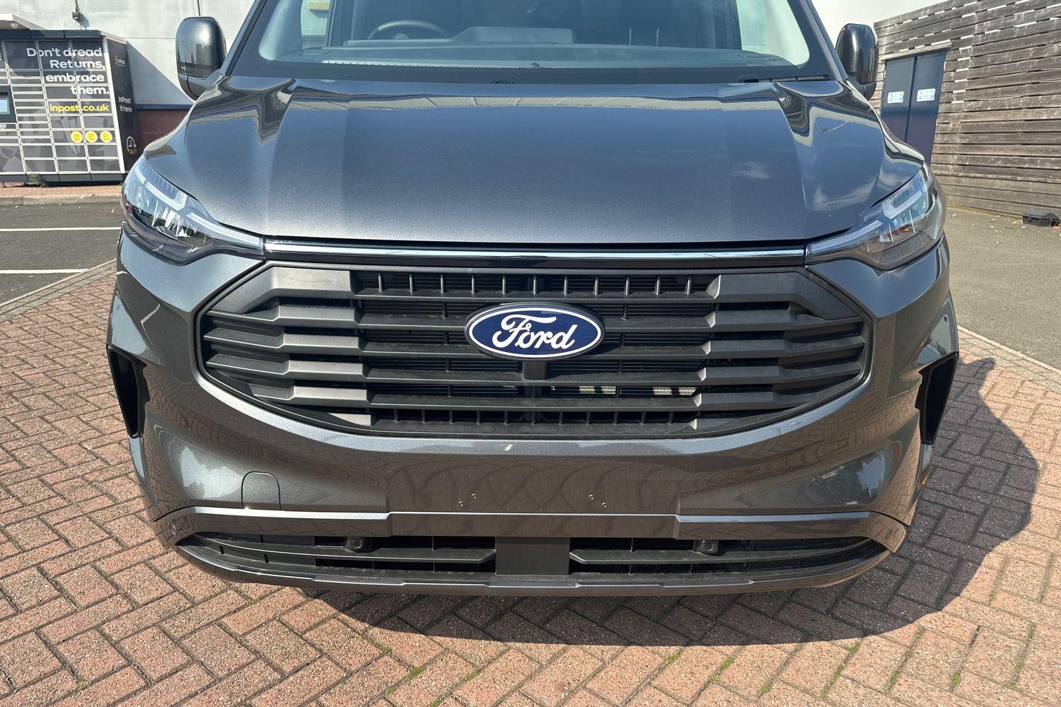 Ford TRANSIT CUSTOM Photo 20