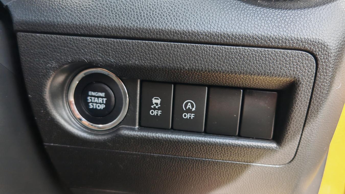Used Suzuki Ignis VT21PKV 32