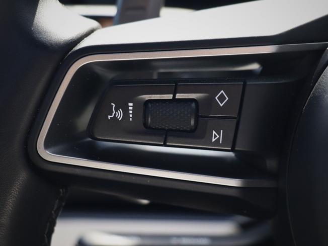 PORSCHE Panamera Photo 22