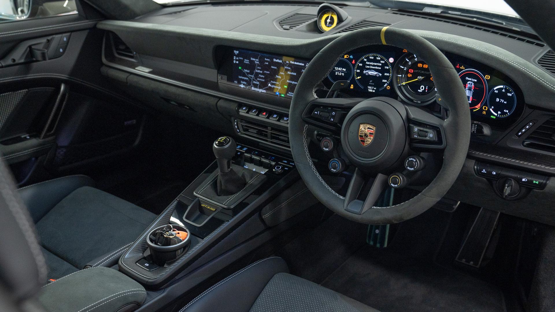 Porsche 911 Photo 366d07d2-5e29-4ebe-b697-d28979daea26.jpg