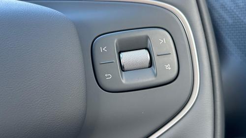 XPENG G6 Photo 367bd83a-224d-4d42-9c88-bdde9e544c68.jpg