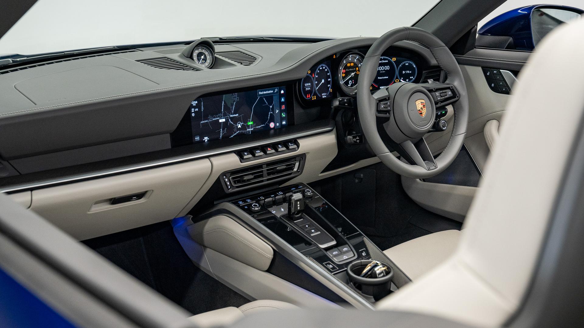 Porsche 911 Turbo S Photo 3685c17b-bfac-4b11-a527-c861fdf0e4d7.jpg