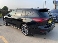 Ford Focus Photo 7