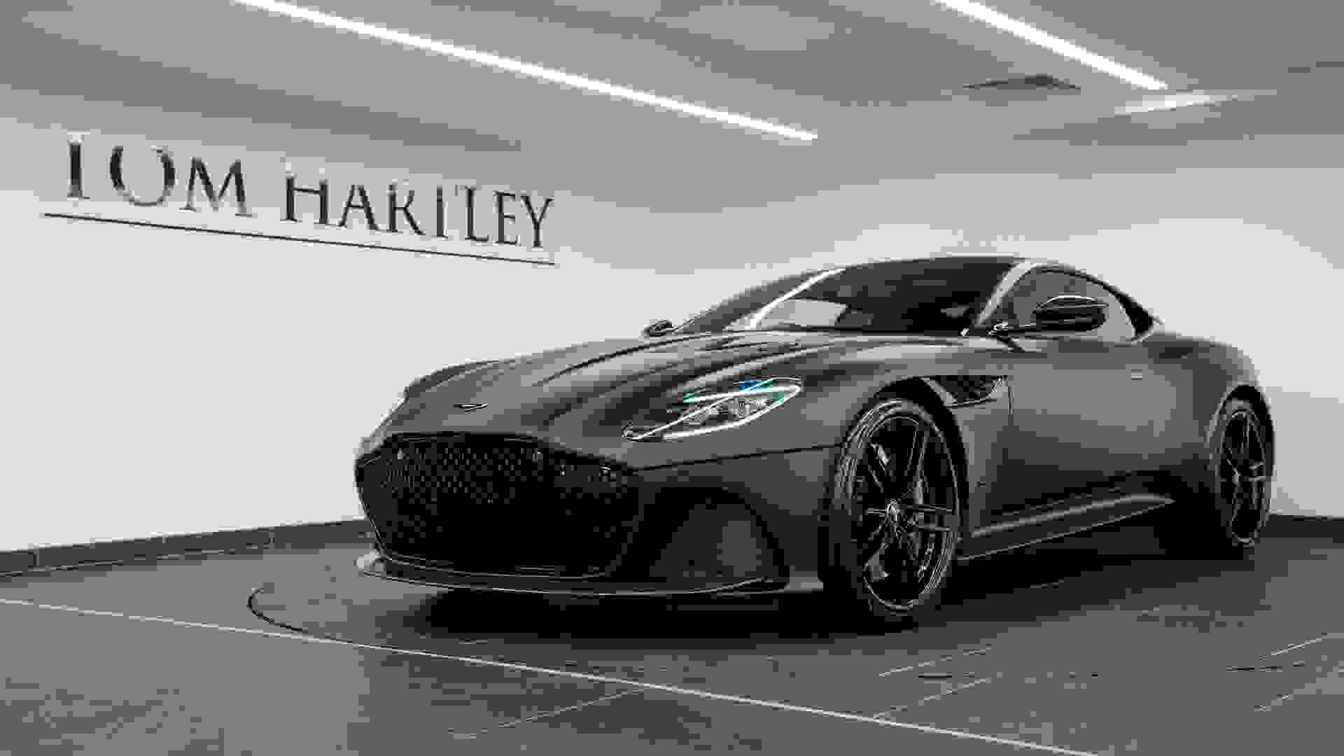 Aston Martin DBS Photo 3699a35f-d441-45e6-ab27-6b19a8805d91.jpg