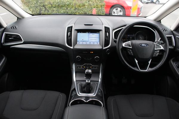 Used Ford S-MAX EA17ZYJ 8