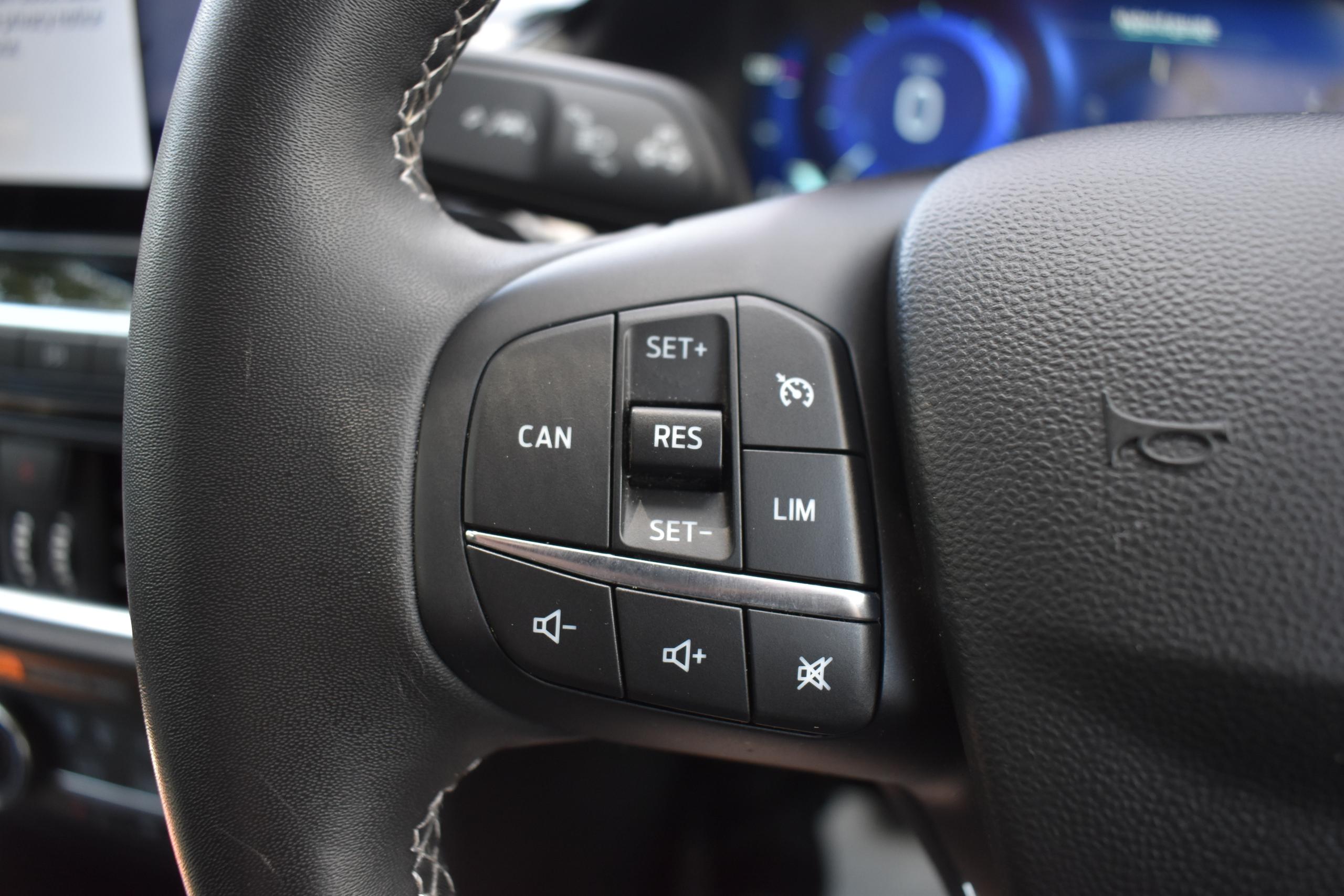Used Ford FIESTA YL72AKK 25
