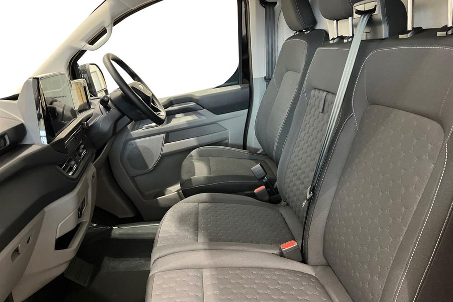 Used Ford TRANSIT CUSTOM NEWCUSTOM19 10