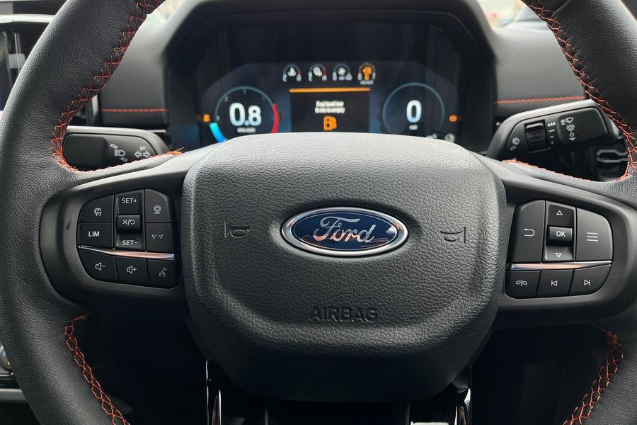 Ford RANGER Photo 36bead92-b6b1-4607-8aa2-6d2d69794ed3.jpg