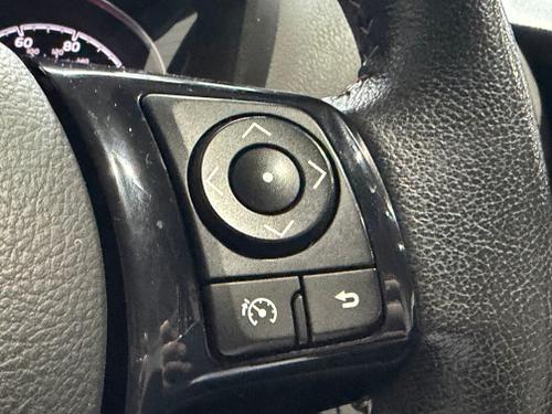 Toyota Yaris Photo 36c72b9f-8131-443f-b847-4a0064adda51.jpeg