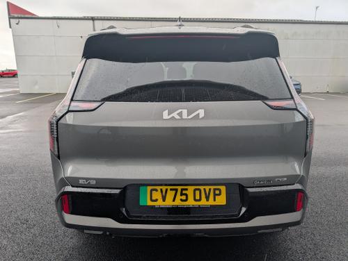 Kia EV9 Photo 36db896f-dfbf-422f-b48f-b0482ee7ec3f.jpg
