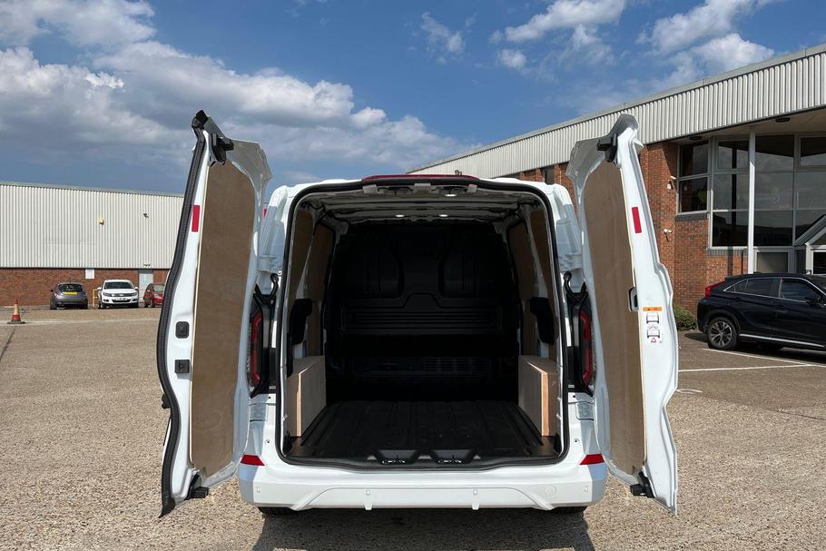 Used Ford TRANSIT CUSTOM CUSTOMSPORT3 7