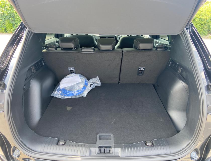 Ford Kuga Photo 36eef5bf-a6ec-465d-83f9-930f42029b7f.jpg