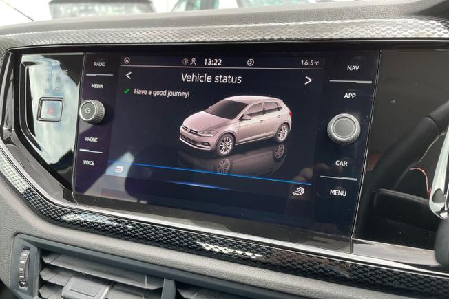 Volkswagen Polo Photo 28