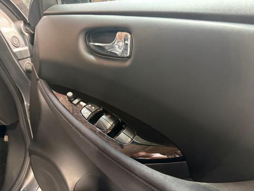 Nissan Leaf Photo 36ffe503-8f50-4a9f-bf47-1fc26bdc89c6.jpeg