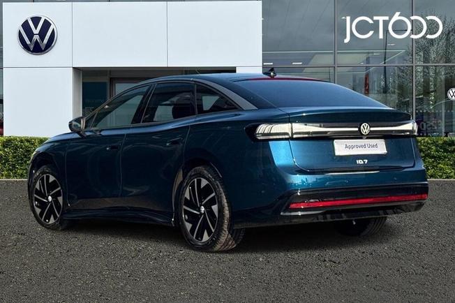 Volkswagen ID.7 Photo 3