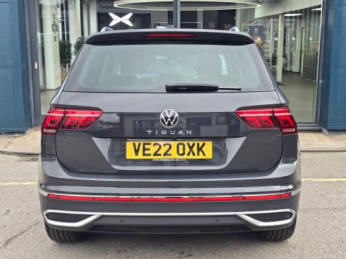 Volkswagen Tiguan Photo 370fb4cd-50c5-4a2b-b182-a5590a8e6aeb.jpg