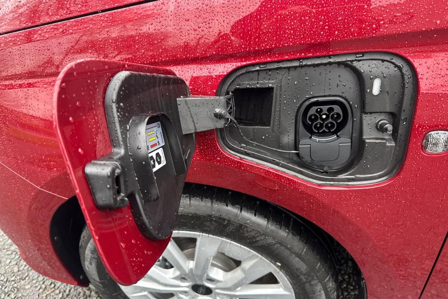 Used Ford TRANSIT CONNECT 25/N144133 27