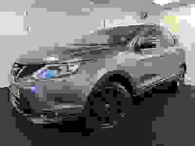 Used 2015 Nissan Qashqai 1.2 DIG-T Tekna SUV 5dr Petrol Manual 2WD Euro 6 (s/s) (115 ps) at Hodgson Car Sales