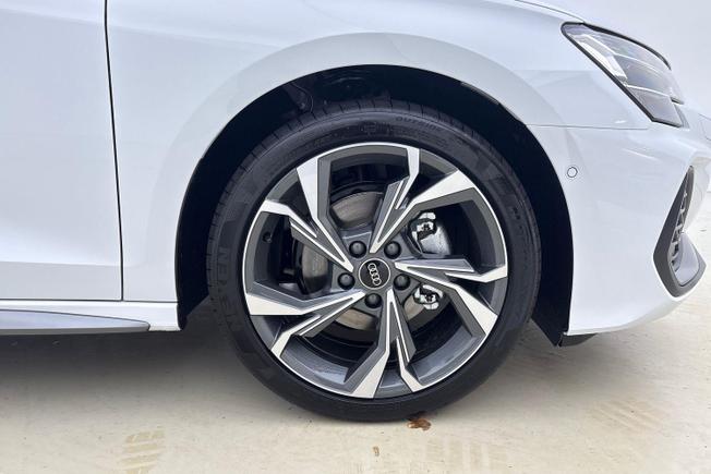 AUDI  A3 Photo 5