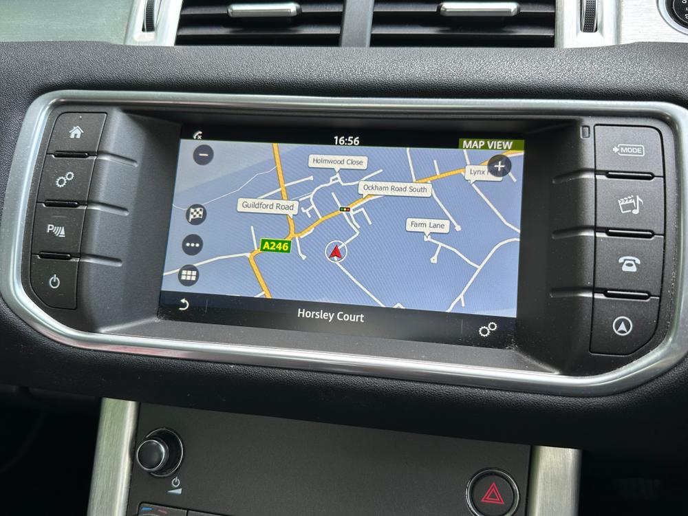 Used Land Rover Range Rover Evoque AF67HXR 26