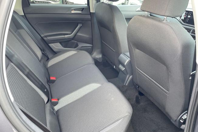 VOLKSWAGEN Polo Photo 26
