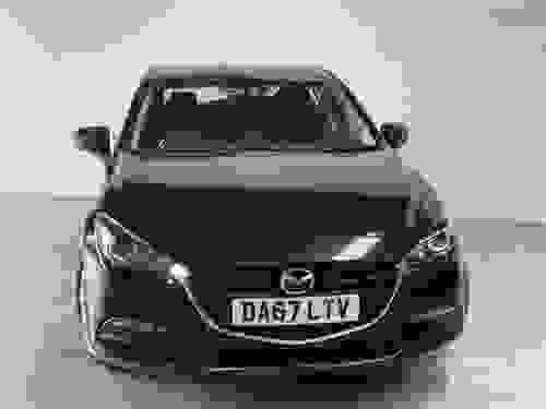 Mazda 3 Photo 37585139-35f6-4f3b-b4b6-bd308b1ab753.jpg