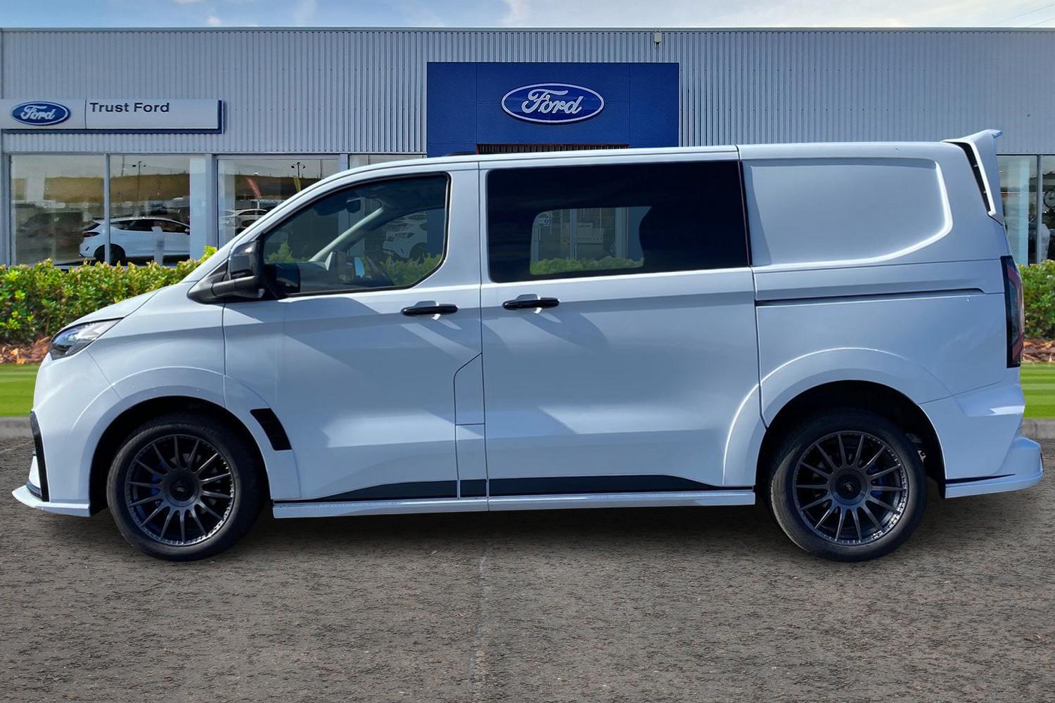 Ford TRANSIT CUSTOM Photo 5