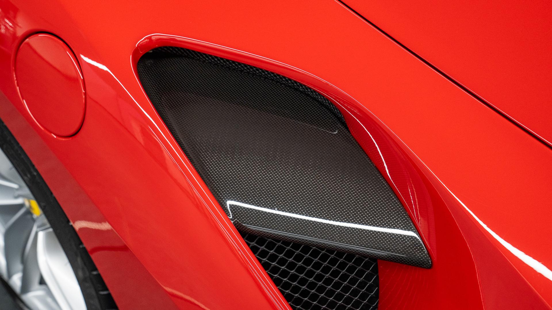 Ferrari 488 Photo 3794fee2-b80c-4c8c-a7ac-31dc410182fa.jpg