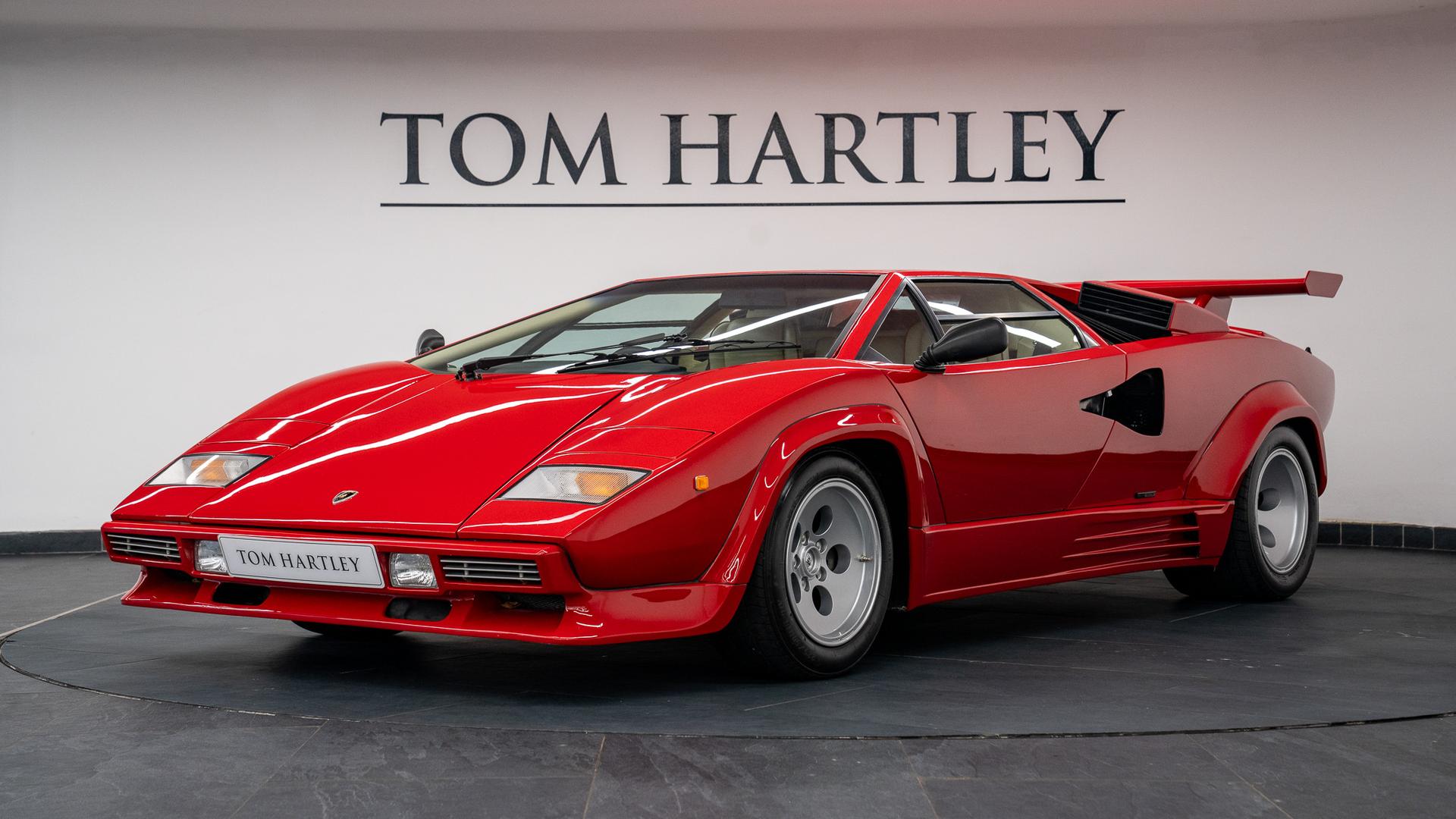 LAMBORGHINI Countach Photo 379fbbf8-83ac-46e1-851a-1bba478666e6.jpg
