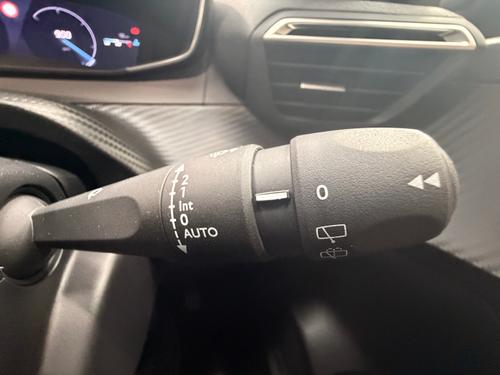 Peugeot 208 Photo 37a3bffb-51e6-4b6e-bd78-5ab8efafa314.jpeg