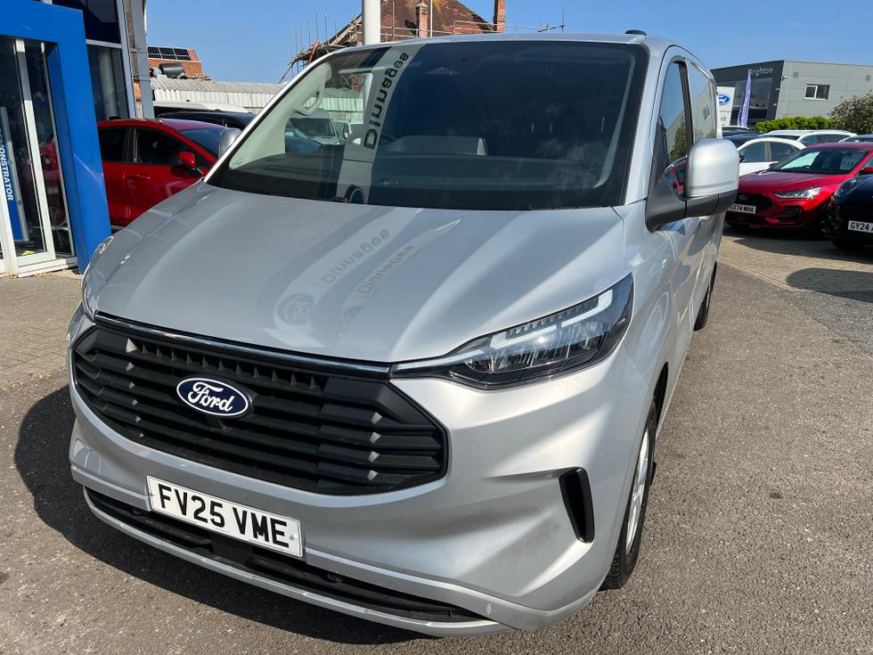 Ford Transit Custom Photo 37aaf4c0-4c54-4f76-b99f-4f1a84c55e78.jpeg