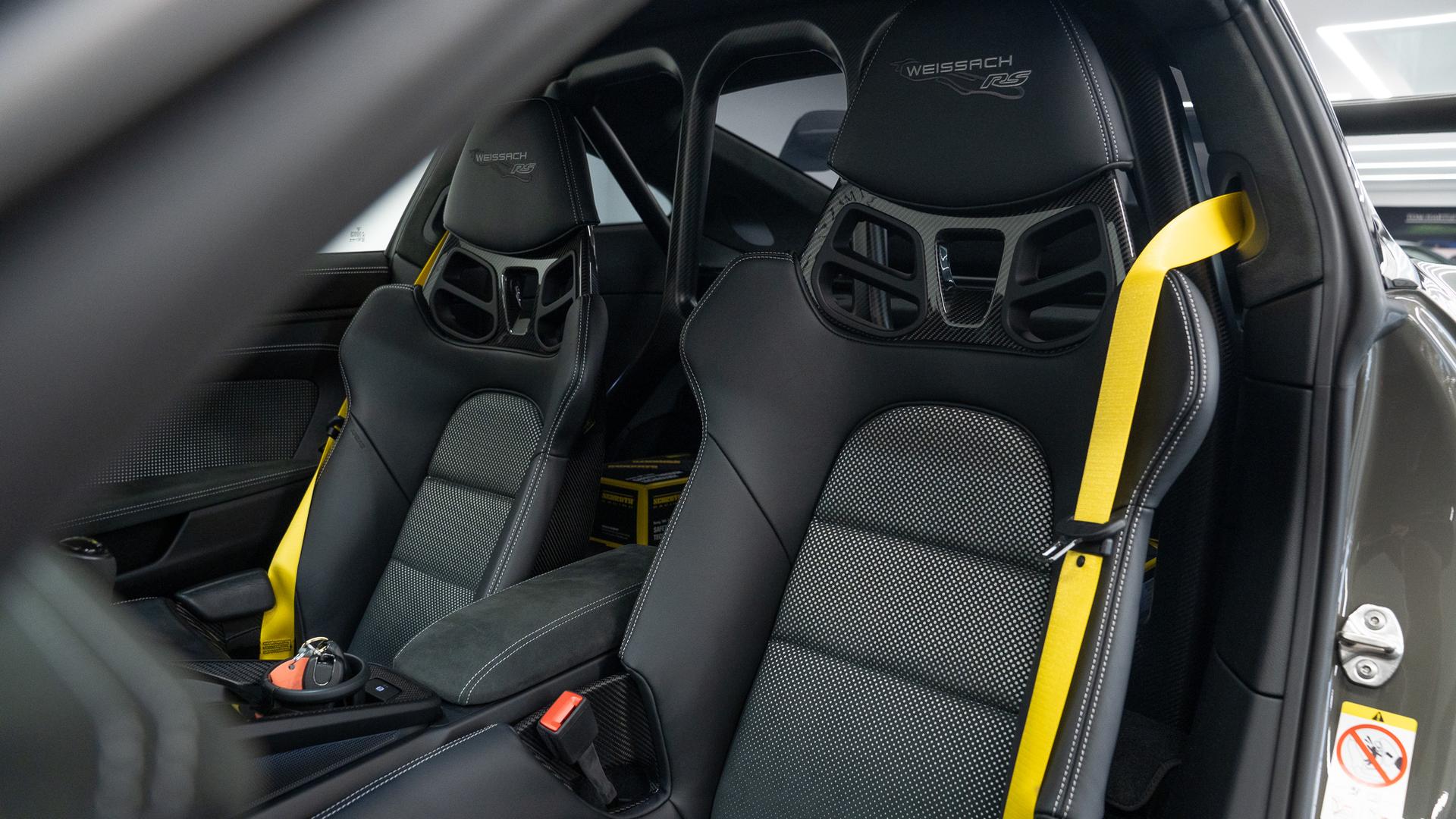 Porsche 911 Photo 37b54b63-beb2-425c-afc0-73d9ac436331.jpg