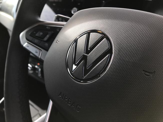 VOLKSWAGEN Polo Photo 48