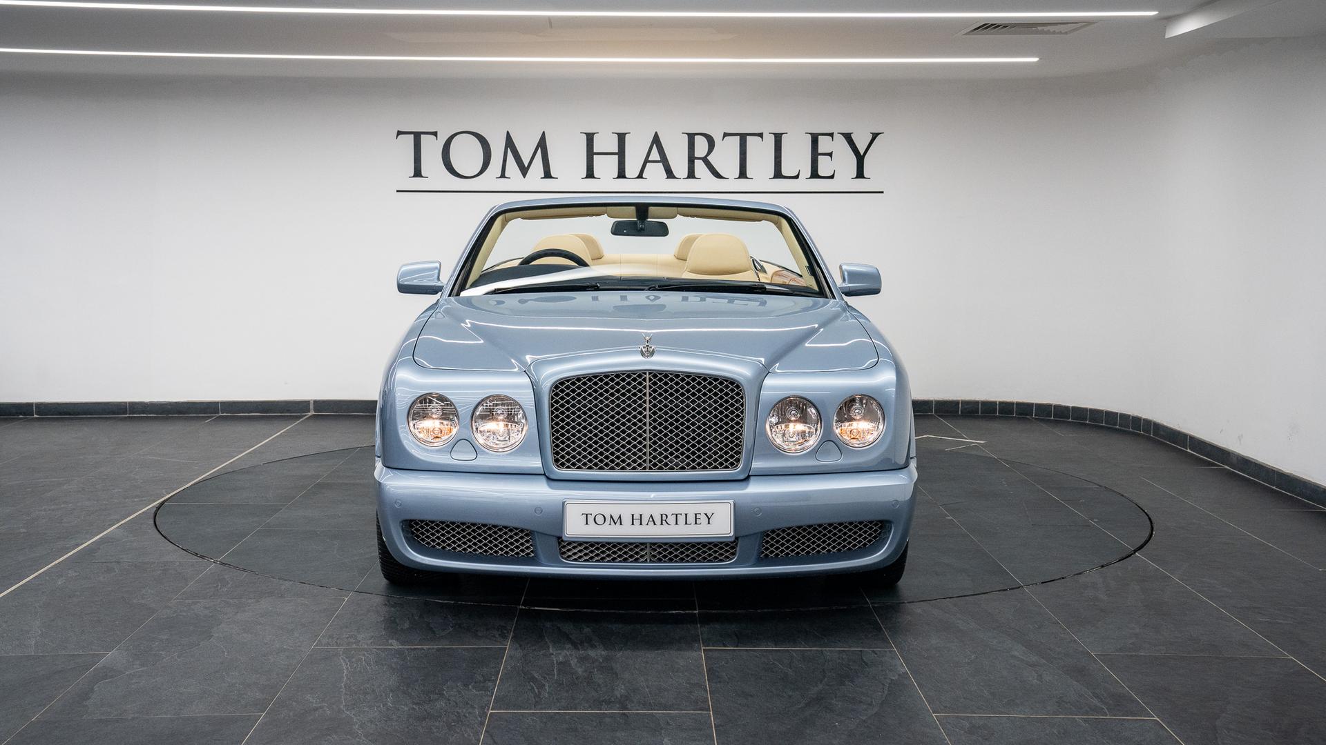 Bentley Azure T Photo 37c736e2-4051-4352-957a-e1f6bd604af0.jpg