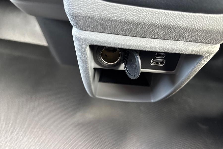 Ford TRANSIT CUSTOM Photo 37fefed0-e7a9-4c34-9619-da7a7a81d3b7.jpg