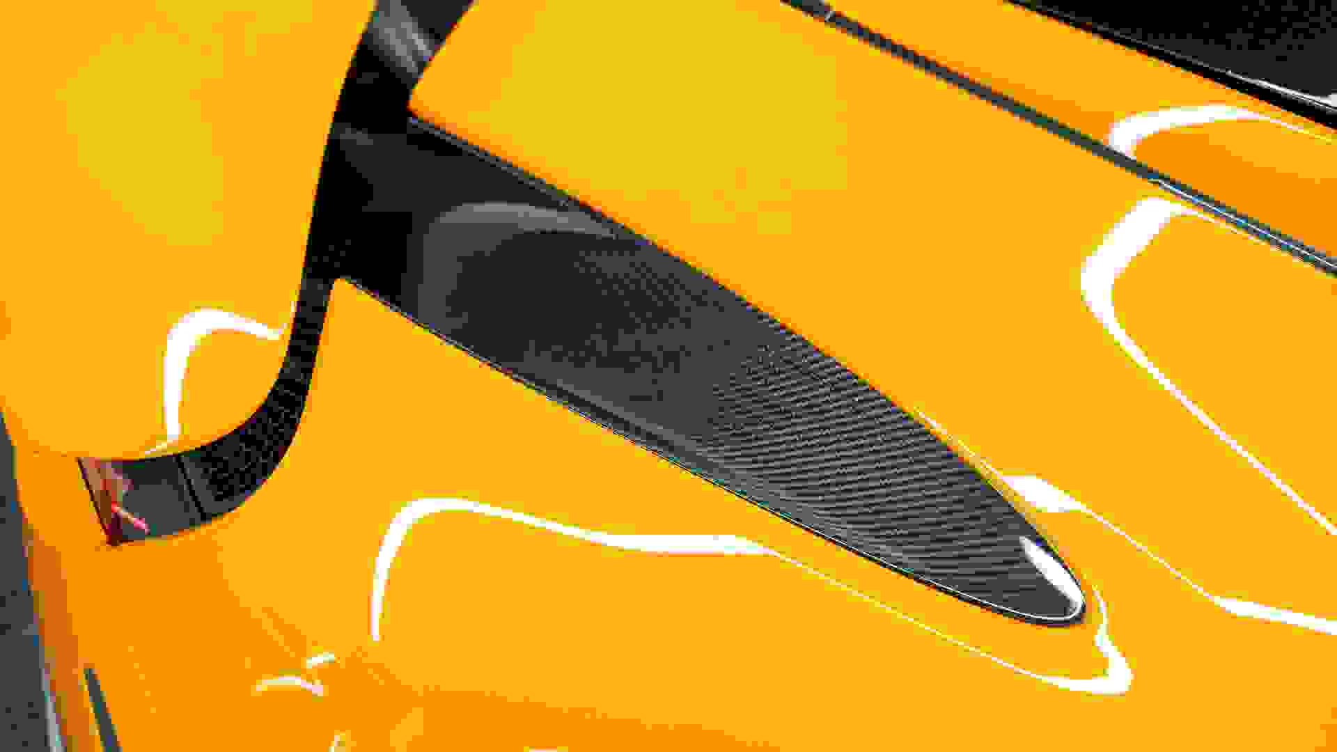McLaren 720S Photo 380d1e92-7d95-4744-9648-22b705d4e50d.jpg
