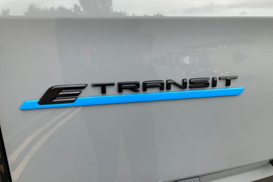 Used Ford E-TRANSIT CUSTOM ECUSTOM21 19