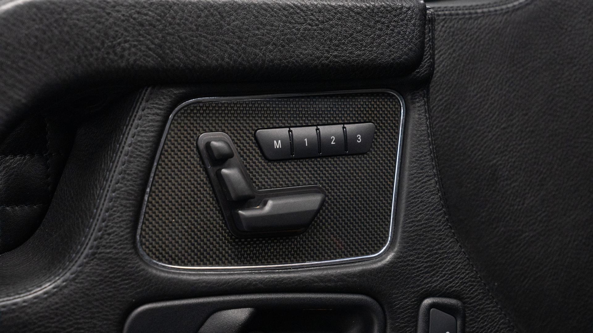 Mercedes-Benz G65 AMG Photo 381cb10d-6113-4dfb-a359-d07dfdd0e1c0.jpg