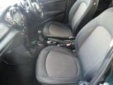 MINI Hatch Photo 17