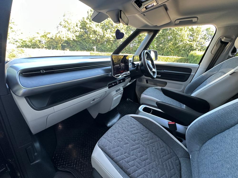 Used Volkswagen ID. Buzz DE25YPW 27