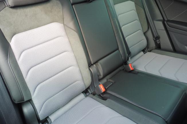VOLKSWAGEN Tiguan Photo 42