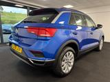 Volkswagen T-Roc Photo 9
