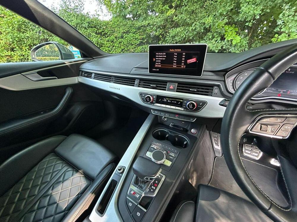 Used Audi S5 RE68LDC 39