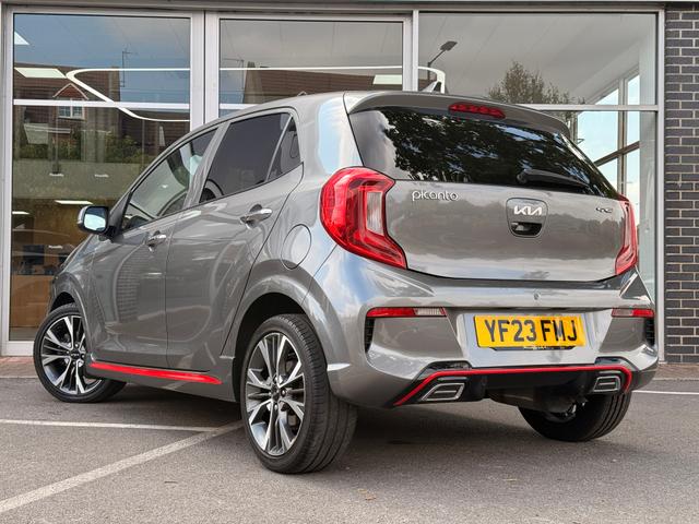 Kia Picanto Photo 38a84342-5408-465d-b90f-430bd4928a36.jpg