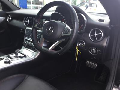 Mercedes-Benz SLC Photo 28