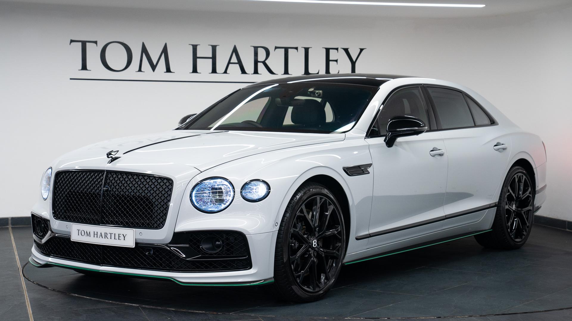 Bentley Flying Spur Photo 38b9b8da-0d44-4aab-9e19-0bba3aa61872.jpg