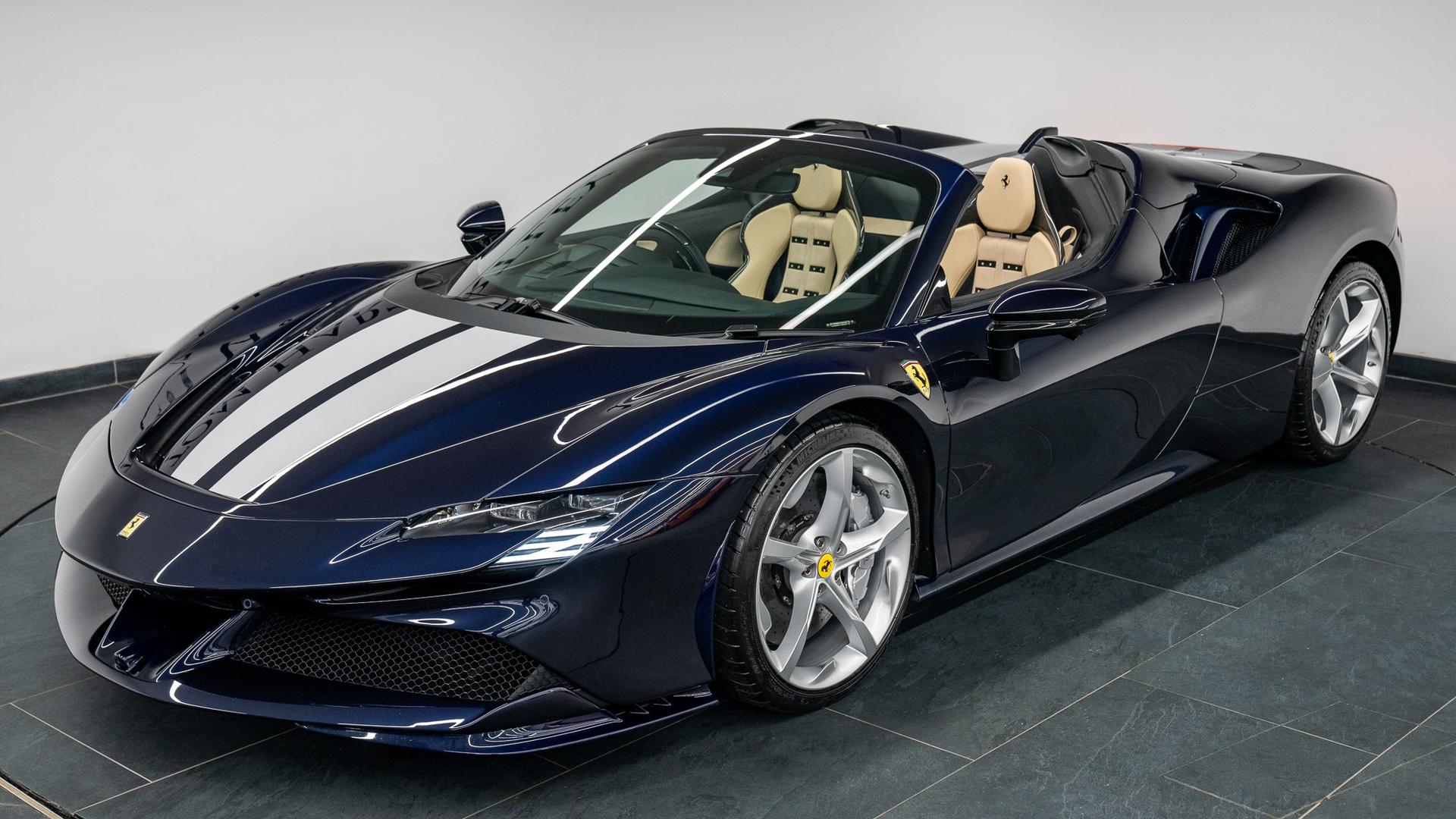 Ferrari SF90 Photo 38ba25fe-f5d4-4586-afc8-06f75a321345.jpg