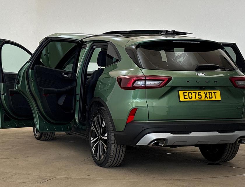 Ford Kuga Photo 38cc3b61-788f-4c32-a68a-a6dcb1bda6d6.jpg
