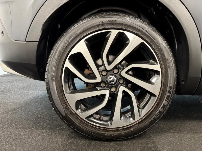 Vauxhall Grandland X Photo 38e93f7d-0c0f-4b43-8f2a-6d9b95e46569.jpg